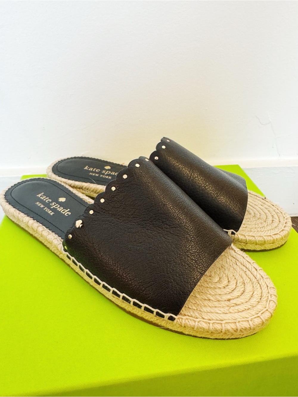 NEW kate spade Gabriela Black Leather Scalloped Slide Espadrille Sandal